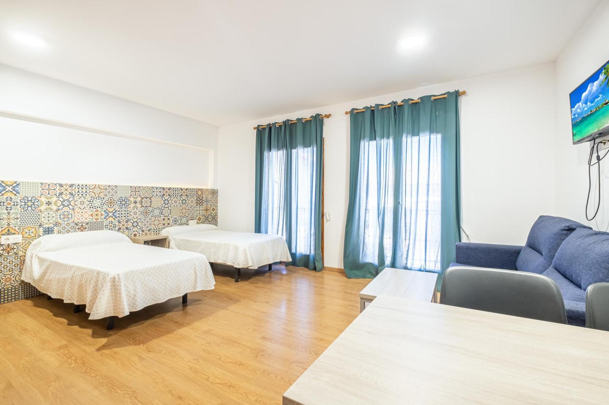 Apartamentos El Castell (Adults Only) เบนิดอร์ม ภายนอก รูปภาพ